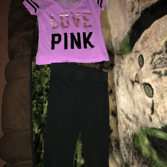 Victoria Secret Pink - Picture 3 of 3